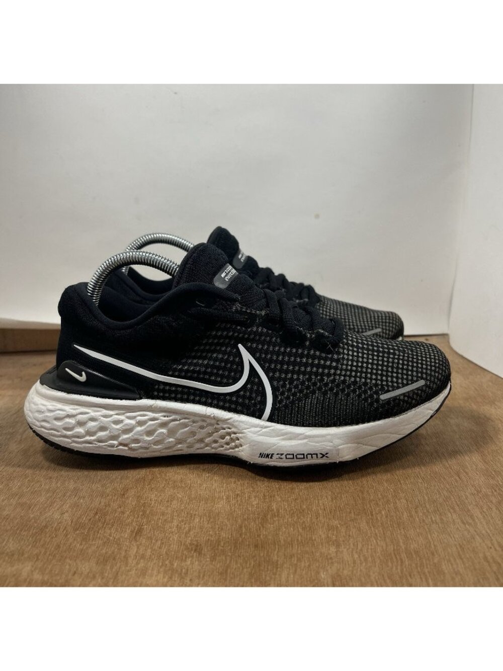 Nike ZoomX Invincible Run Flyknit 3 Athletic Running Shoes Women's Size 9
